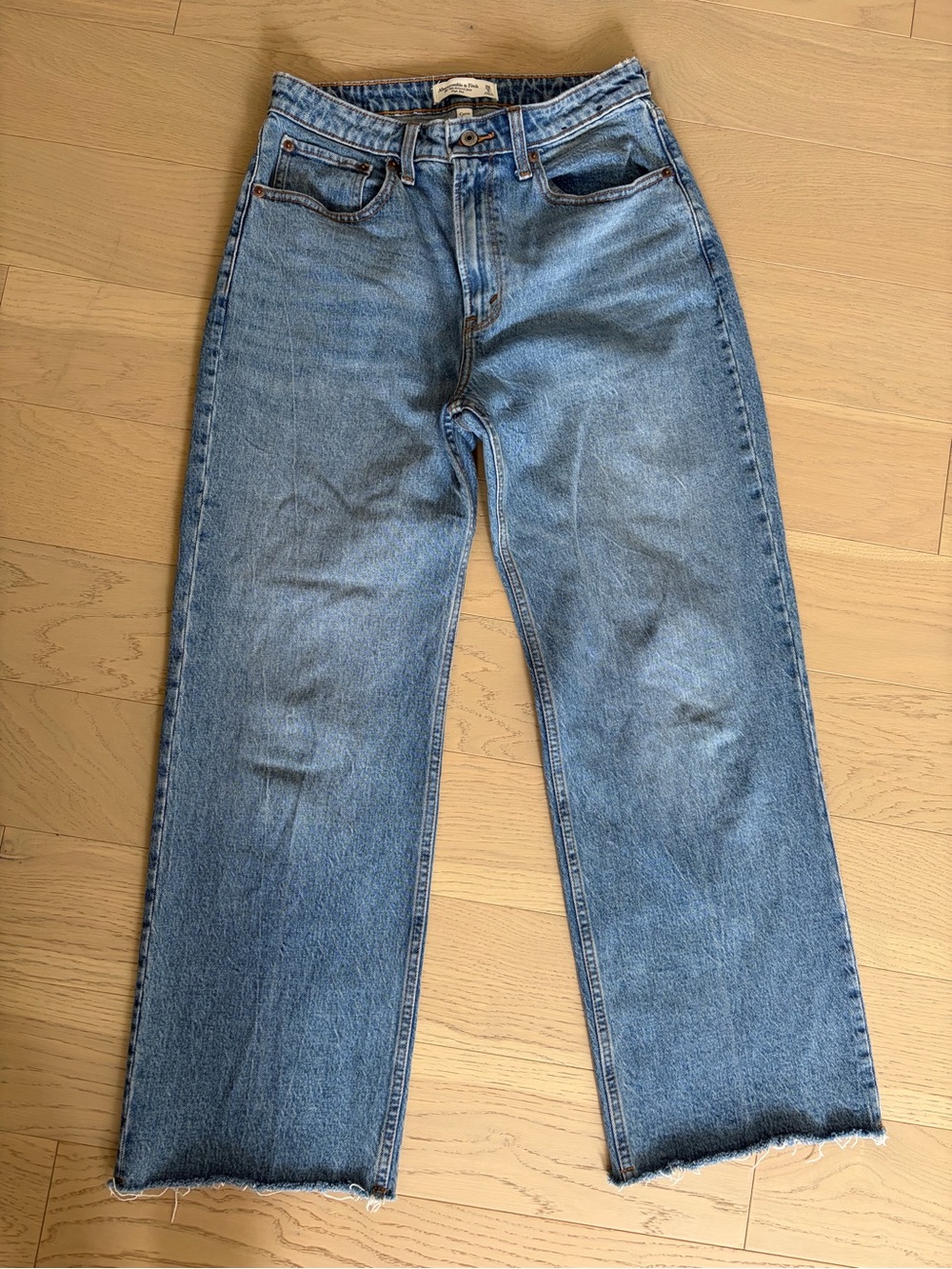 Abercrombie & Fitch Light Blue High-Rise Relaxed Jeans